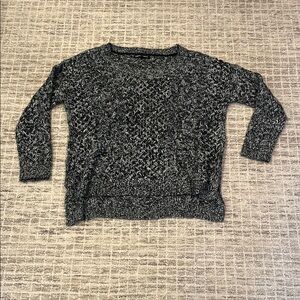 Women's Black and Gray Sweater